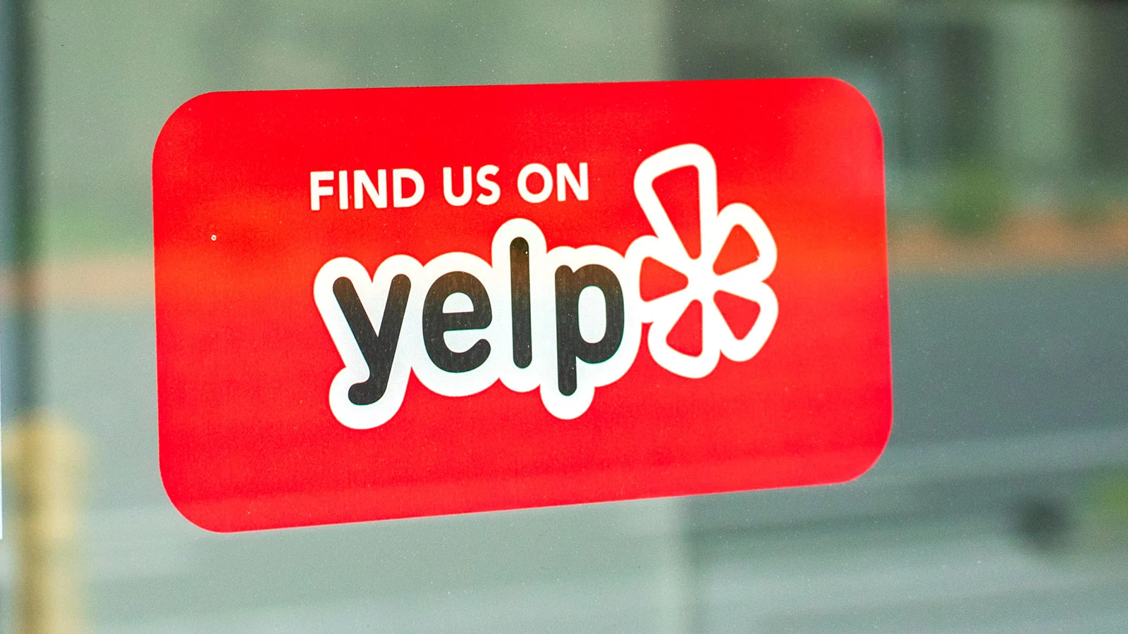 Yelp sues Google in antitrust lawsuit alleging search monopoly abuse Yelp sues Google in antitrust lawsuit alleging search monopoly abuse